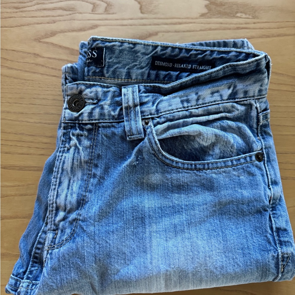 Men’s Guess Blue Desmond Relaxed Straight Jeans Classic Denim 31 X 32